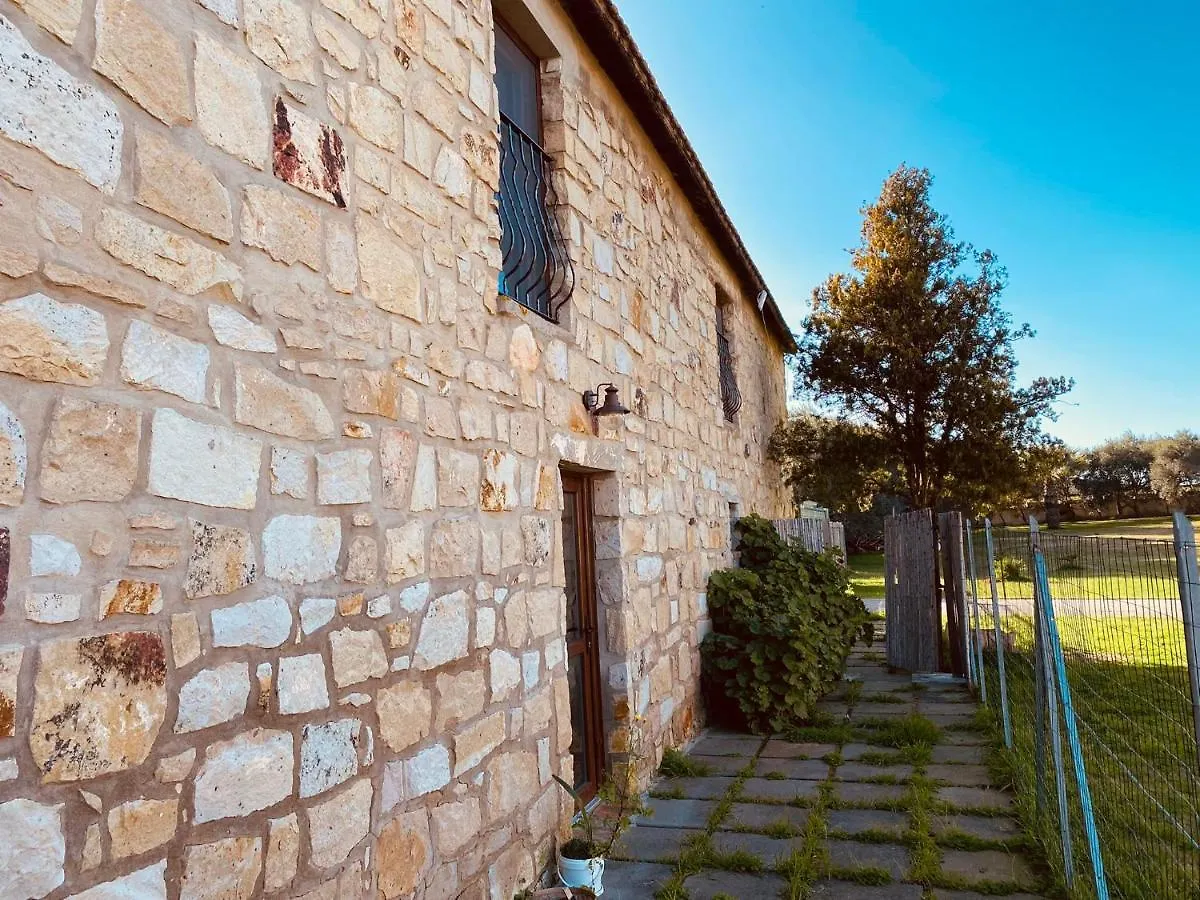 Villa Casa Di Pietra San Giovanni Suèrgiu
