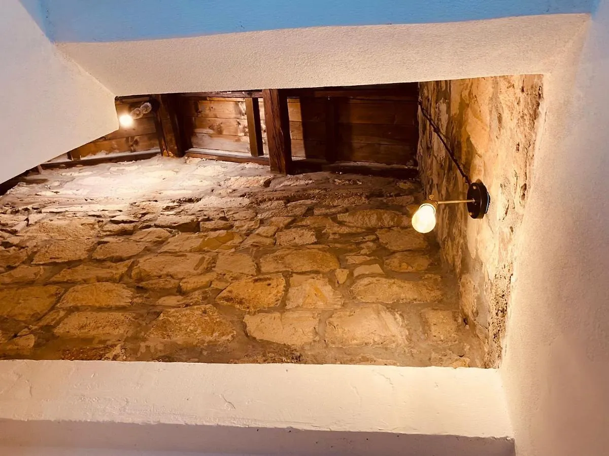Villa Casa Di Pietra San Giovanni Suèrgiu 0*,