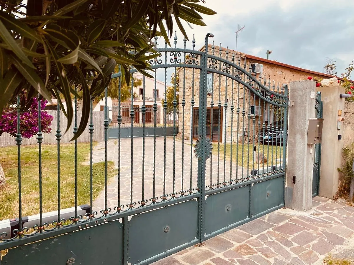 Villa Casa Di Pietra San Giovanni Suèrgiu