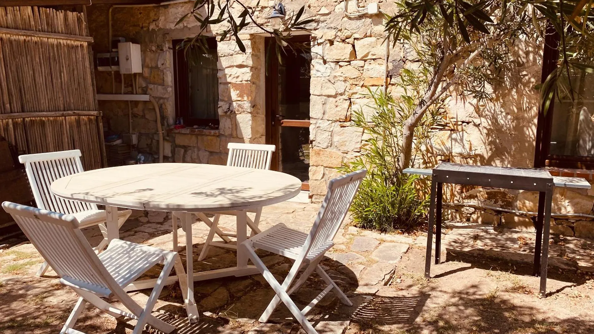 Villa Casa Di Pietra San Giovanni Suèrgiu